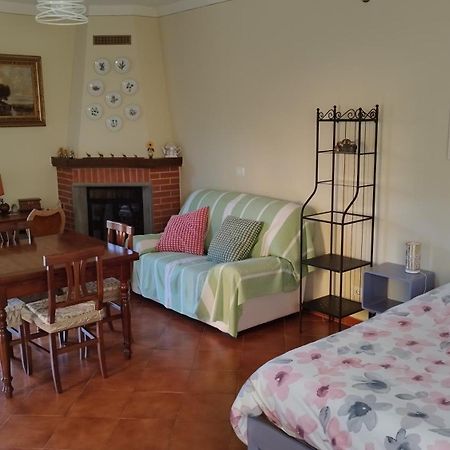 Вилла La Casina Барга Экстерьер фото